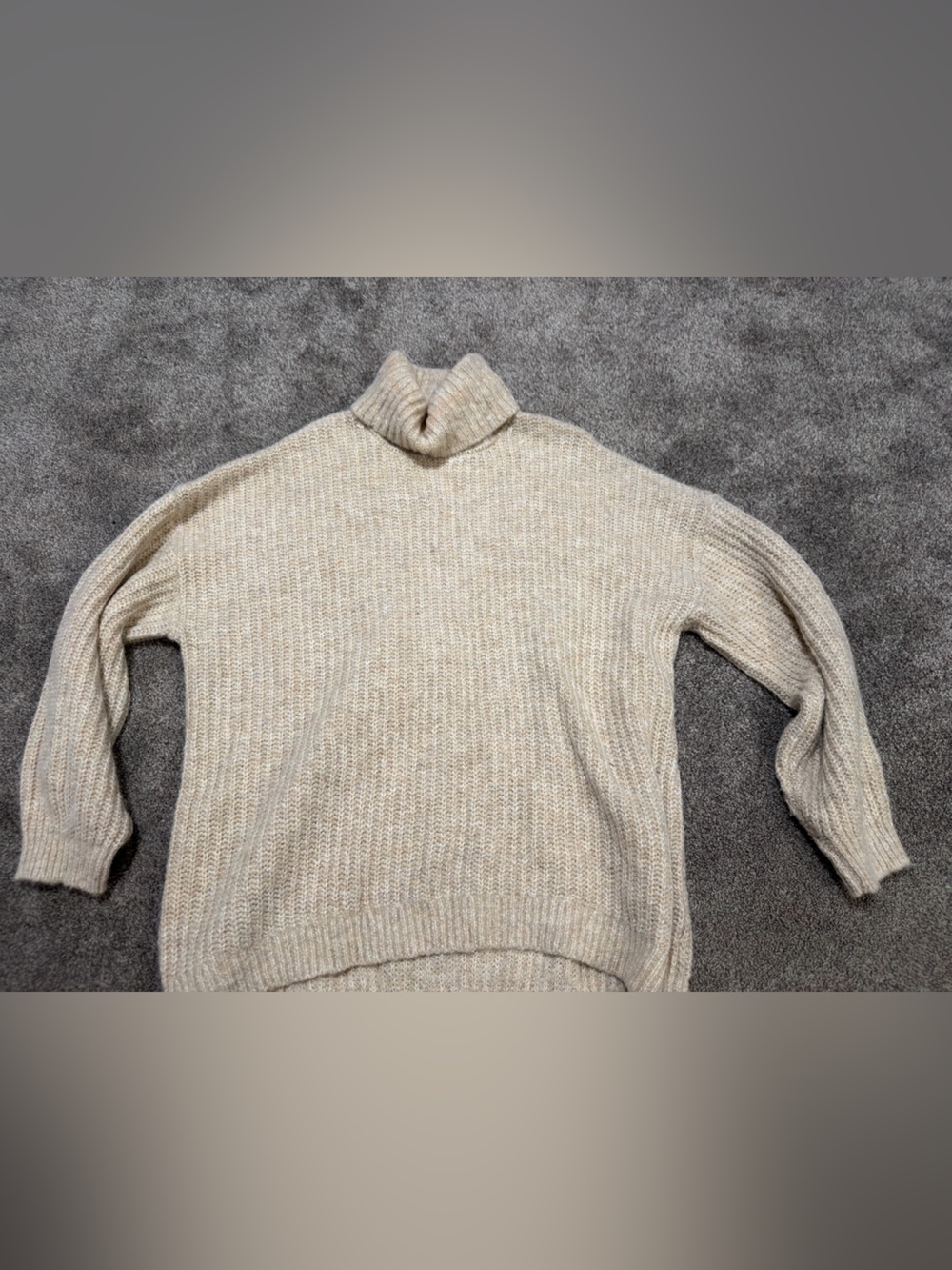 Old Navy Cream Ribbed Turtleneck Sweater